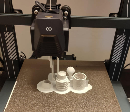 FDM vs Resin: How to Choose Your First 3D Printer in 2026